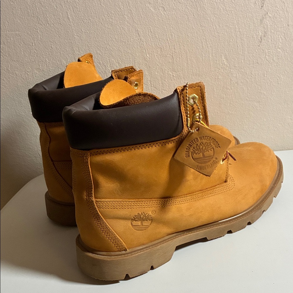 Timberland Men's Wheat Nubuck Boots (No box)
